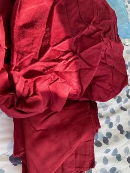 Photo of free King size bedding (Hatch Warren RG22) #1