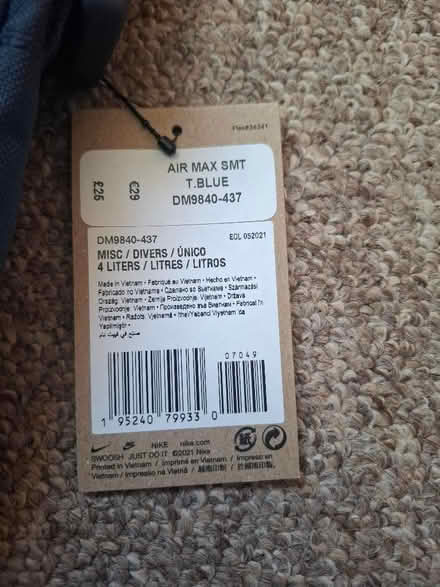 Photo of free Nike Air crossbody bag (Seaside BN22) #2