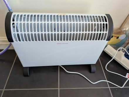 Photo of free Electric heater (Hornby LA2) #1