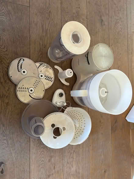 Photo of free Kenwood FP530 Food Processor (Chalgrove OX44) #1