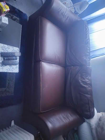 Photo of free 2 x 2 Seater leather sofas (Hoddesdon EN11) #4