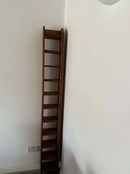 Photo of free Bed side cabinets, 2 coffe tables and a small bookcase (Everton L3) #4