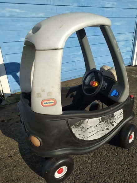 Photo of free Little Tikes police car (Lower Morden SM4) #2