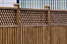 Photo of fence trellis topper panels (loughborough) #1