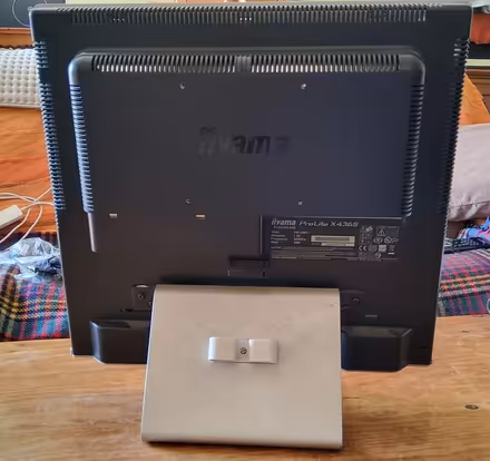 Photo of free iiyama ProLite PC monitor (Redhill RH1) #2