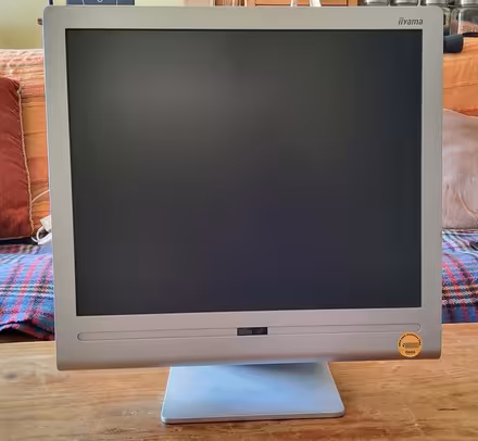 Photo of free iiyama ProLite PC monitor (Redhill RH1) #1