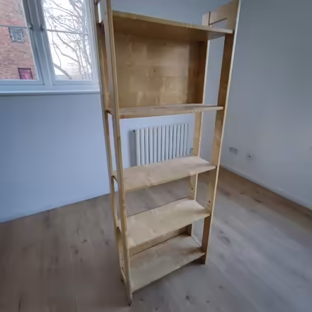 Photo of free Shelf unit (Rotherhithe SE16) #1