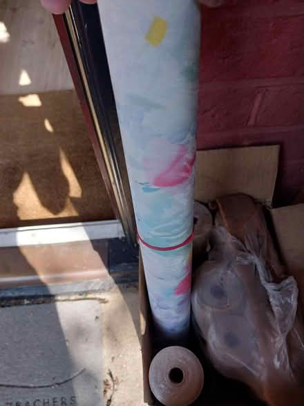 Photo of free Various rolls of wallpaper (Nw11 0lr) #3