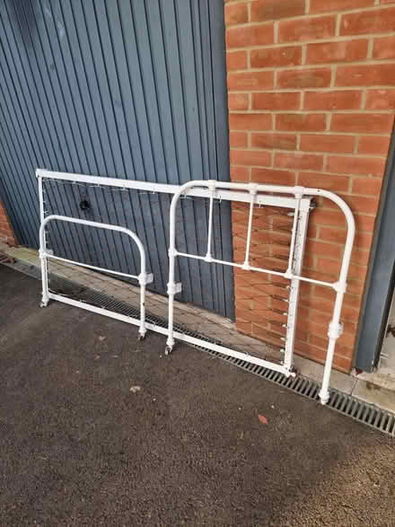 Photo of free Vintage Single Bed Cast Iron (Freeland, Oxfordshire) #1
