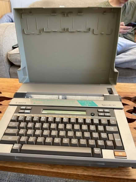 Photo of free Canon Typestar 90 (Golden Green TN11) #1