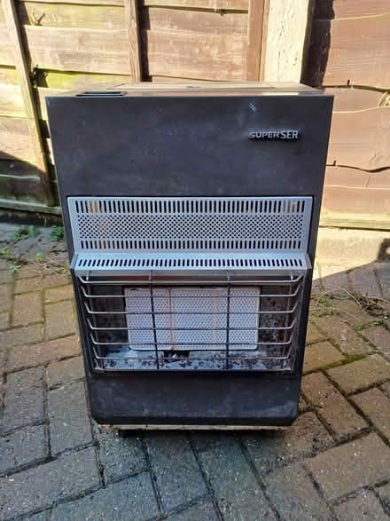 Photo of free Super Ser portable gas heater (Thelwall WA4) #1