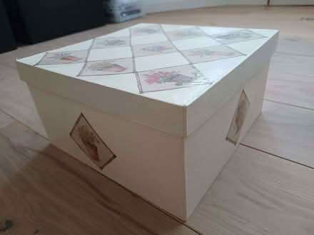 Photo of free Empty gift boxes. Five decoupage boxes, 6 mini gold boxes. (Risinghurst OX3) #1