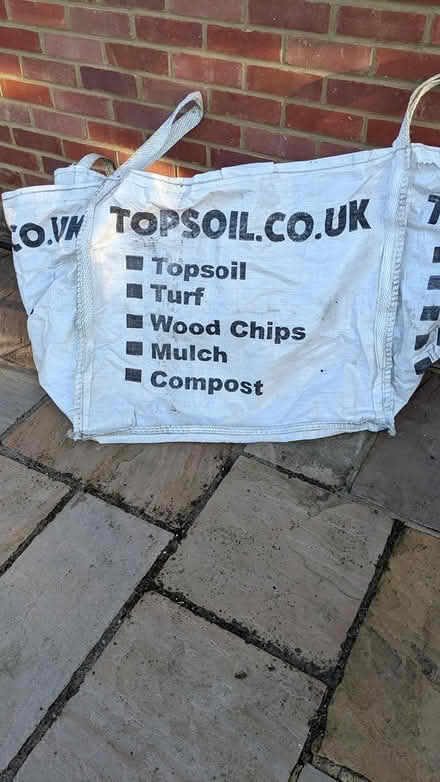 Photo of free Dumpy bags (1m sq) x 4 (Cranleigh) #1