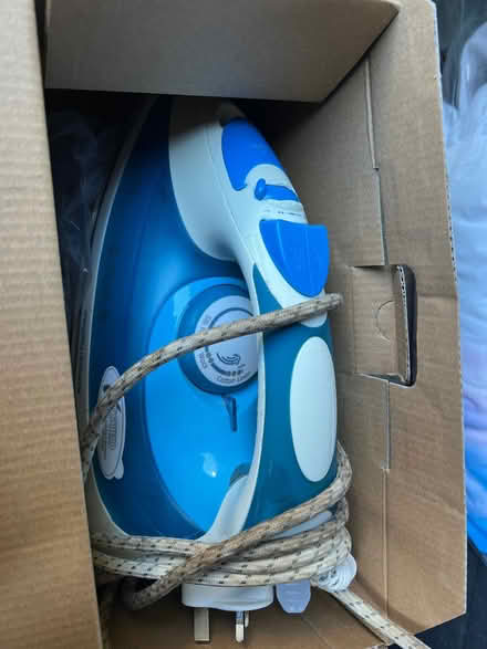 Photo of free Morphy Richards steam iron (Fobbing SS17) #1