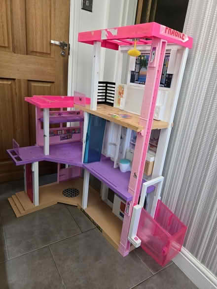 Photo of free Barbie dream house (Flitwick) #2