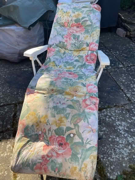 Photo of free Folding sun lounger (Carlisle CA1) #1