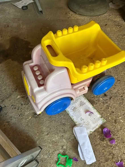 Photo of free Mega blocks truck (Hoddesdon EN11) #1