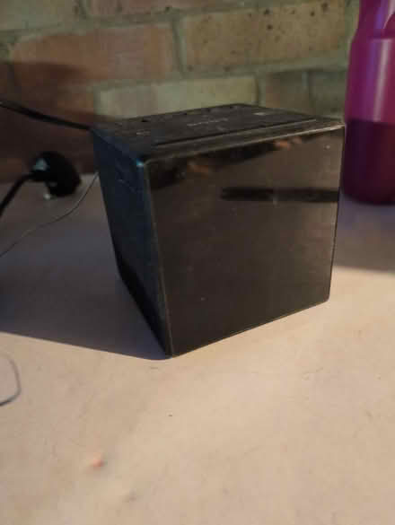 Photo of free Sony alarm clock (Woodley RG5) #2