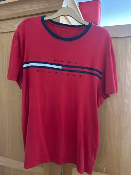 Photo of free Men’s Large Tommy Hilfiger tee (Liverpool L7) #1