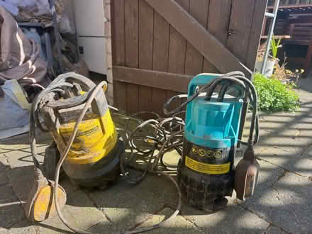 Photo of free FOR PARTS sump pumps (Fairfield LA1) #1