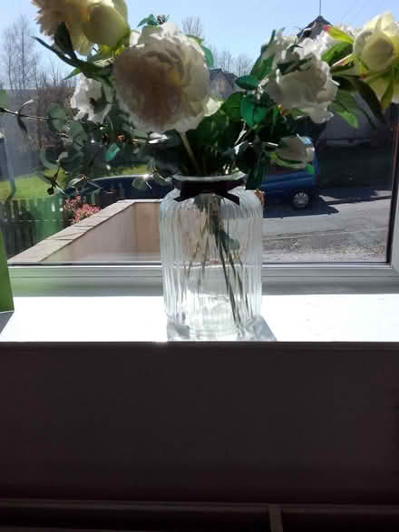Photo of free Glass vase with artificial flowers (Stacksteads OL13) #1