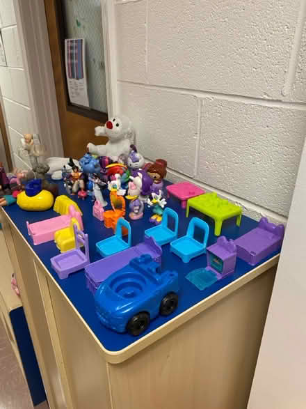 Photo of free Kids Figurines and Furniture (South Old Town Alexandria) #4