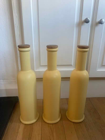 Photo of free Like new , 3 ceramic vase / bottles with cork stoppers (Twickenham TW2) #1