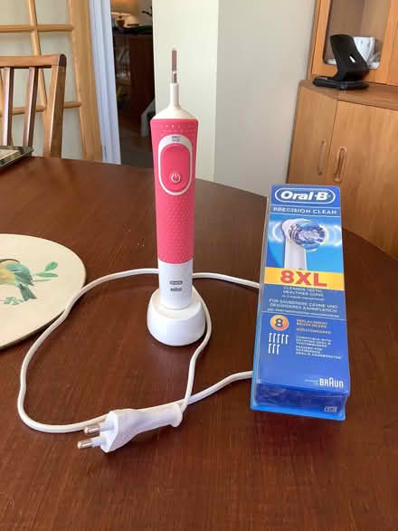 Photo of free Electric toothbrush (Upper Radley OX14) #1