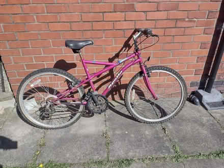 Photo of free 2 x bicycles ladies/older girls (Ashton-U-Lyne OL6) #2
