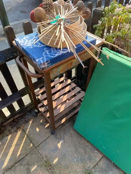 Photo of free Various (Twickenham TW2) #1