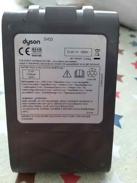 Photo of Dyson v6 or v7 for spares (Central harrow) #2