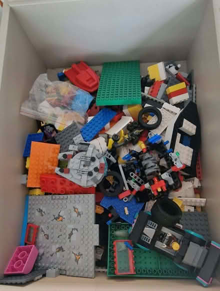 Photo of free Lego/duplo bundle (Cogges OX28) #1