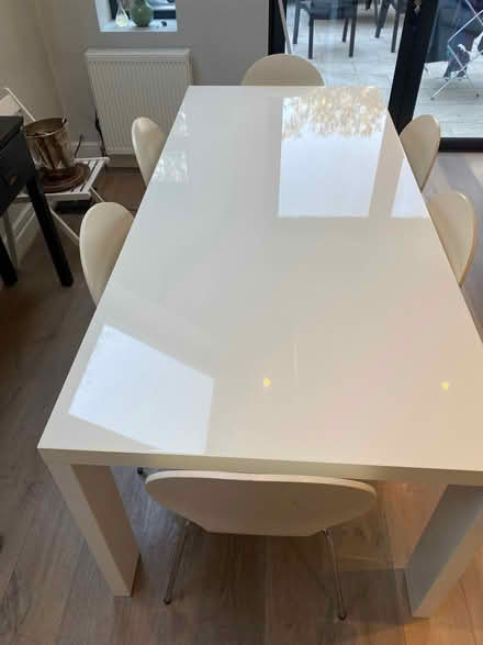 Photo of free 200 x 90 cm dining table (West Brompton SW6) #1