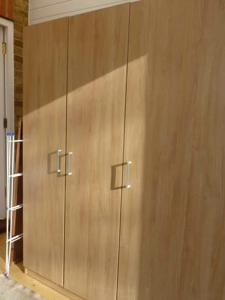Photo of free Wardrobe (Oakwood Park N21) #1