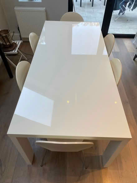 Photo of free 200 x 90 cm dining table (West Brompton SW6) #4