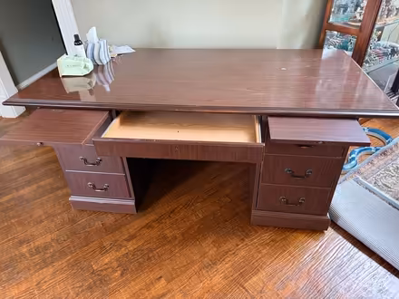 Photo of free Desk and desk/hutch (Allen) #3