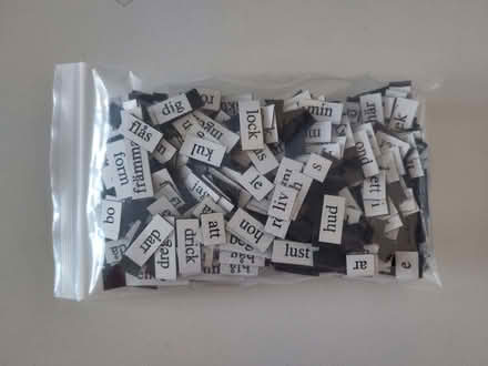 Photo of free Swedish poetry fridge magnets (Tattenhoe MK4) #1