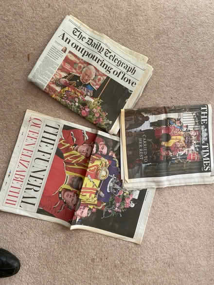 Photo of free Royalty souvenir, newspapers, and magazines (Colwall Stone WR13) #1