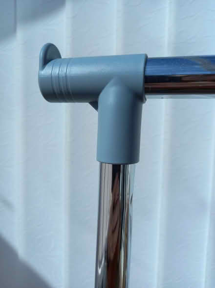 Photo of free Clothes rail on wheels (Claybrooke Parva LE17) #2