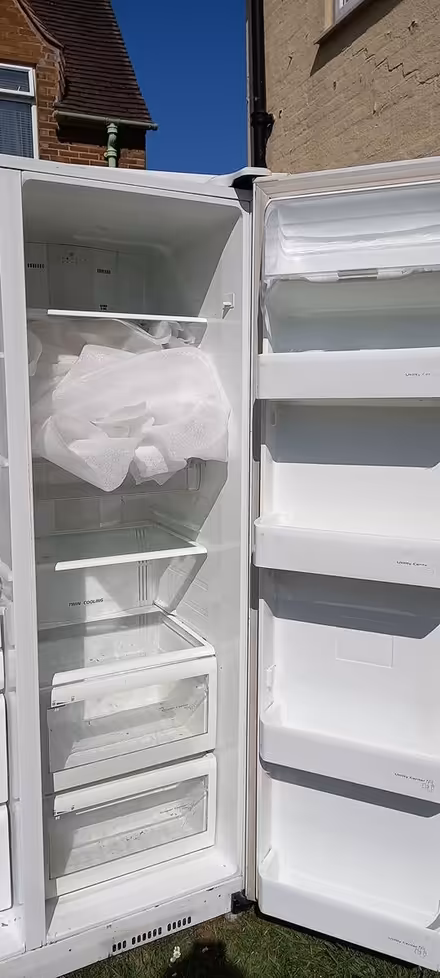 Photo of free Samsung, no frost, fridge freezer (CH49) #3