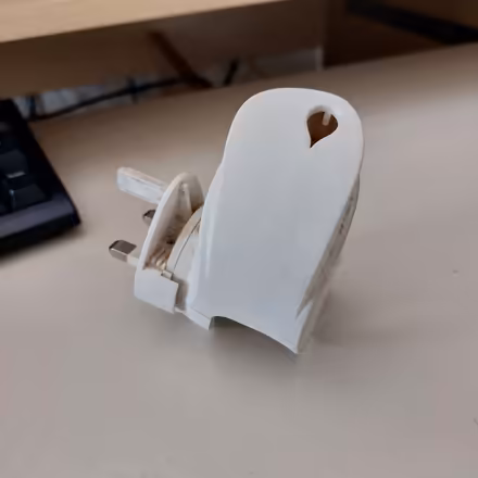 Photo of free feliway plug-in diffuser for cats (Fords Farm RG31) #1