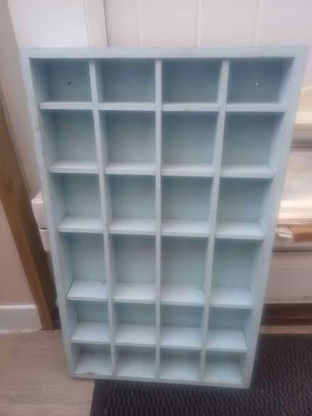 Photo of free Display shelf (TN38 Bulverhythe) #1