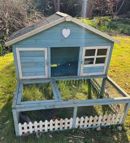 Photo of free Guinea pig/rabbit house (Botany Bay Point GU25) #1