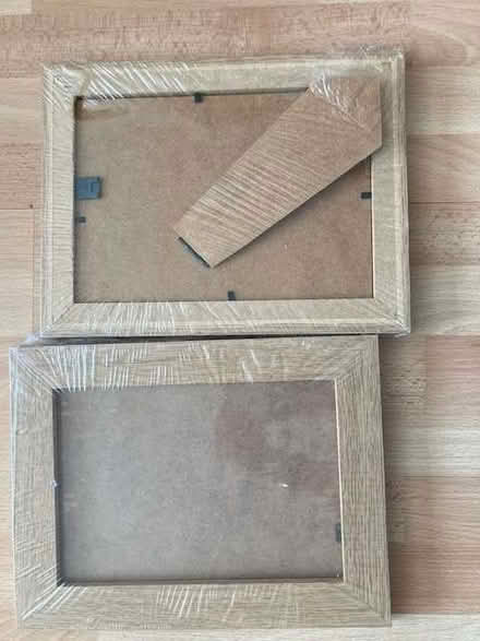 Photo of free Picture frames (Thames Ditton KT7) #1