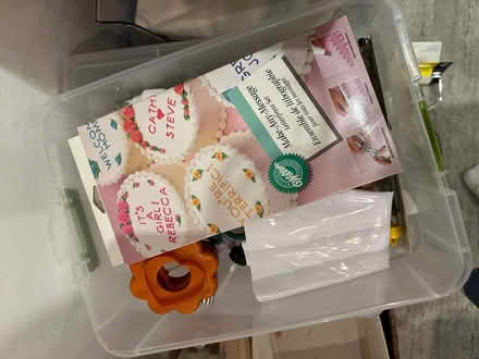 Photo of free Kitchen items - tablecloths (2) and cake deco kit (Bayswater W2) #2
