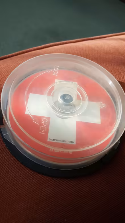 Photo of free music cds plus storage (New Greens AL3) #2