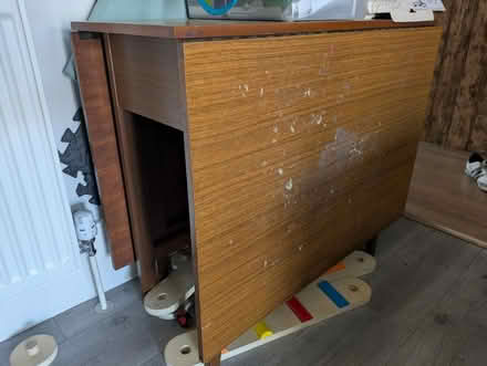 Photo of free Table with drop leaves (Thornton Heath CR7) #1