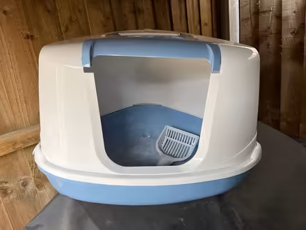 Photo of free Cat litter tray (NG2 Near Colwick) #1