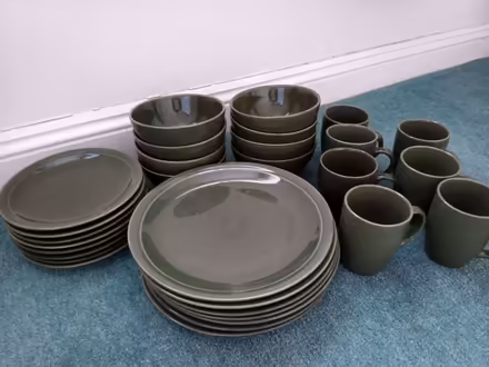 Photo of free Green Crockery (Westbury BA13) #1