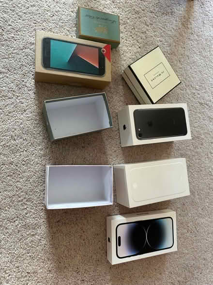 Photo of free boxes for crafting. (Enfield EN2) #2
